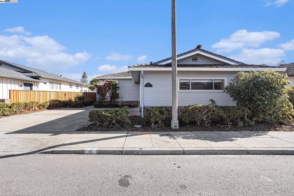 Alameda, CA 94501,612 Glenwood Isle