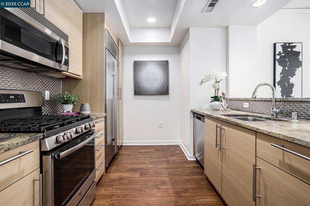 Walnut Creek, CA 94596,1655 N California Blvd #114