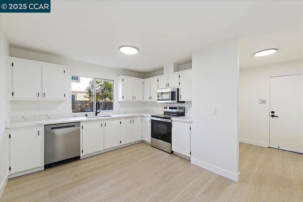 Livermore, CA 94551,5458 Treeflower Dr