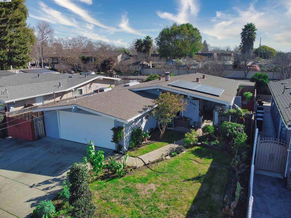 Hayward, CA 94545,2544 Naples Street