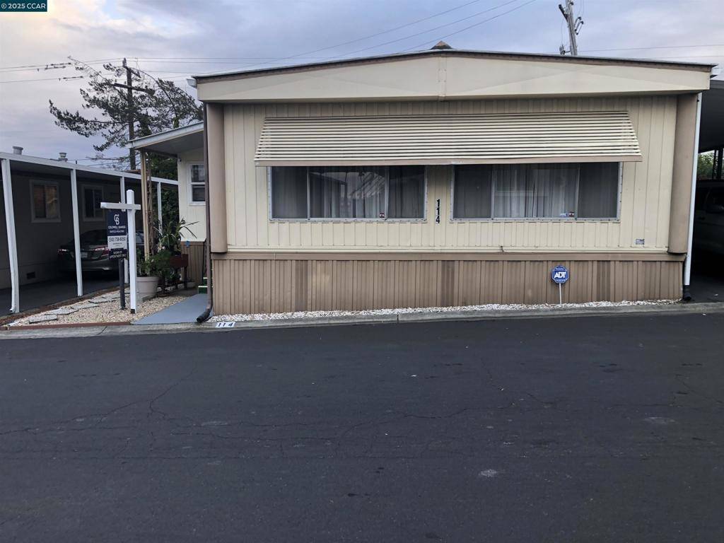 San Pablo, CA 94806,16401 San Pablo Ave