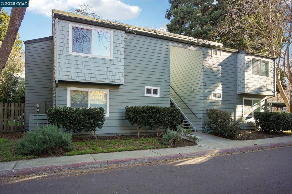 Emeryville, CA 94608,32 Emery Bay Dr