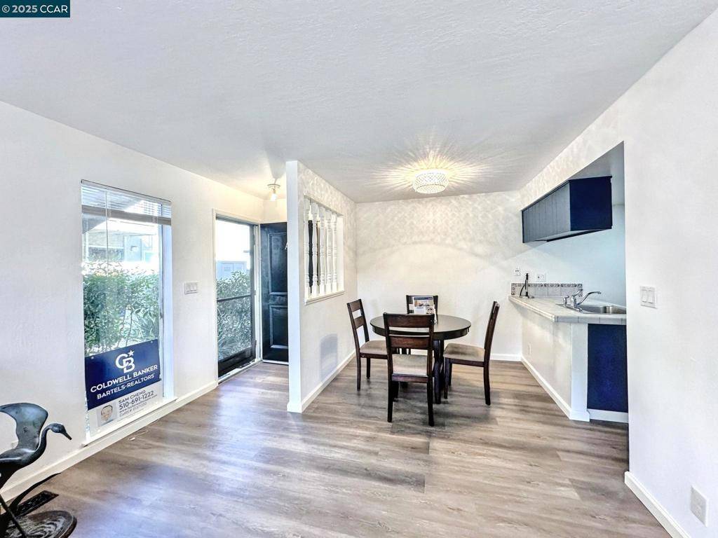 Pleasant Hill, CA 94523,43 Massolo Dr #A