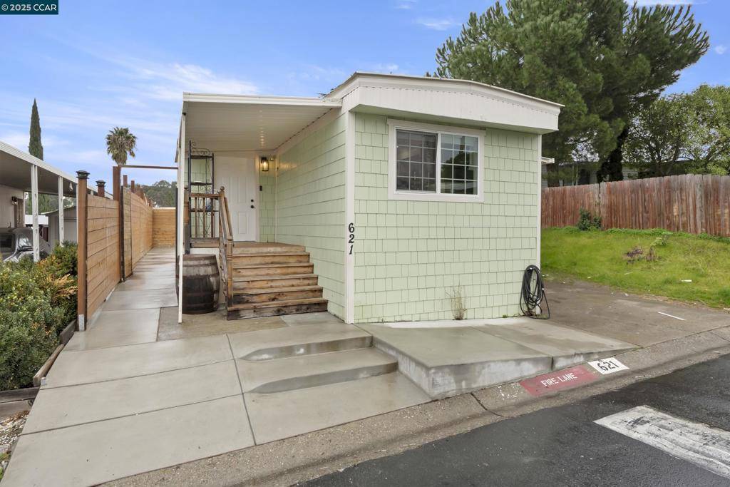 Bay Point, CA 94565,621 Bounty dr