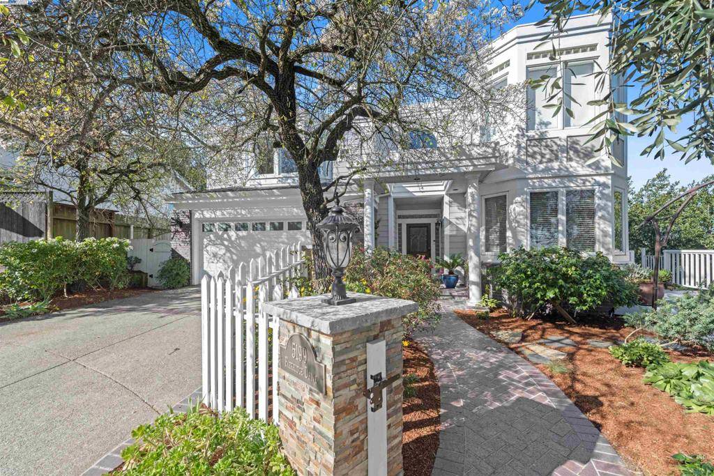 Oakland, CA 94619,5199 Parkridge Dr
