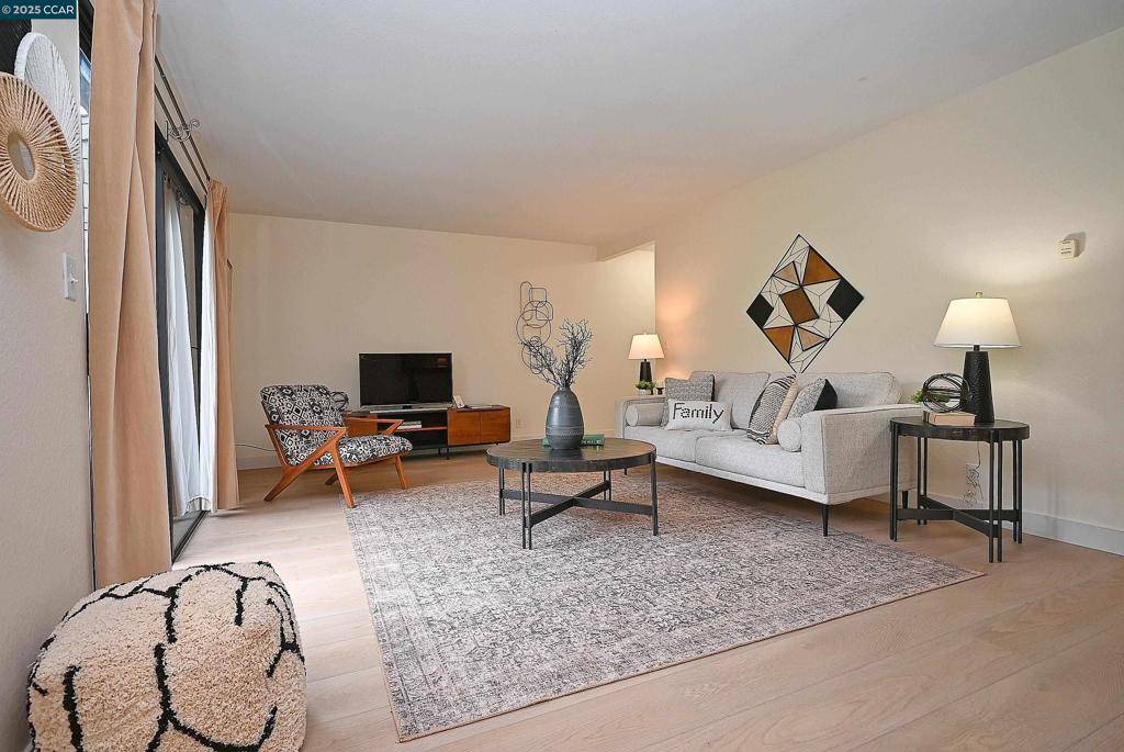 900 Cambridge Dr #126 Benicia, CA 94510