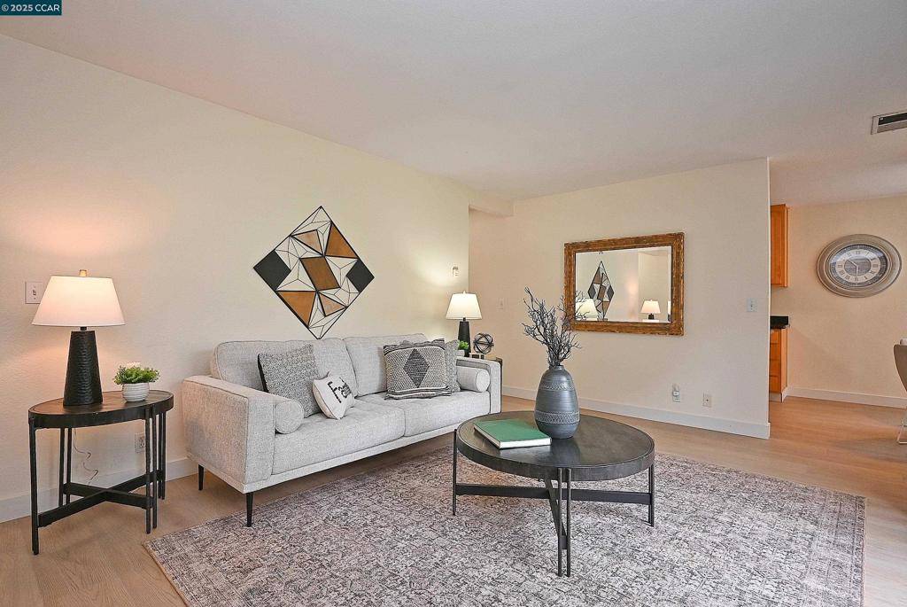 Benicia, CA 94510,900 Cambridge Dr #126