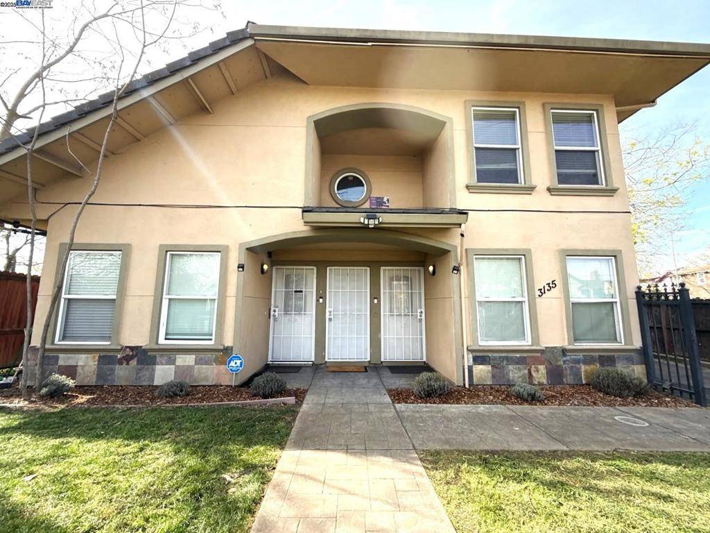 Sacramento, CA 95815-156,3135 Academy Way