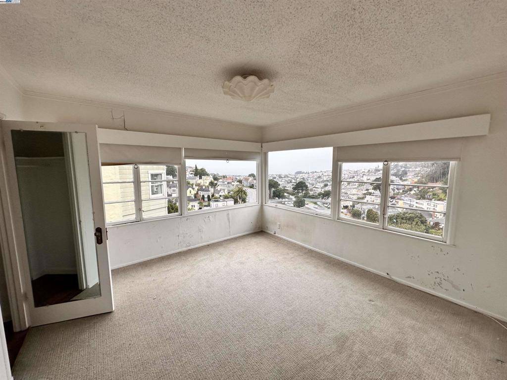 San Francisco, CA 94127,262 Juanita Way