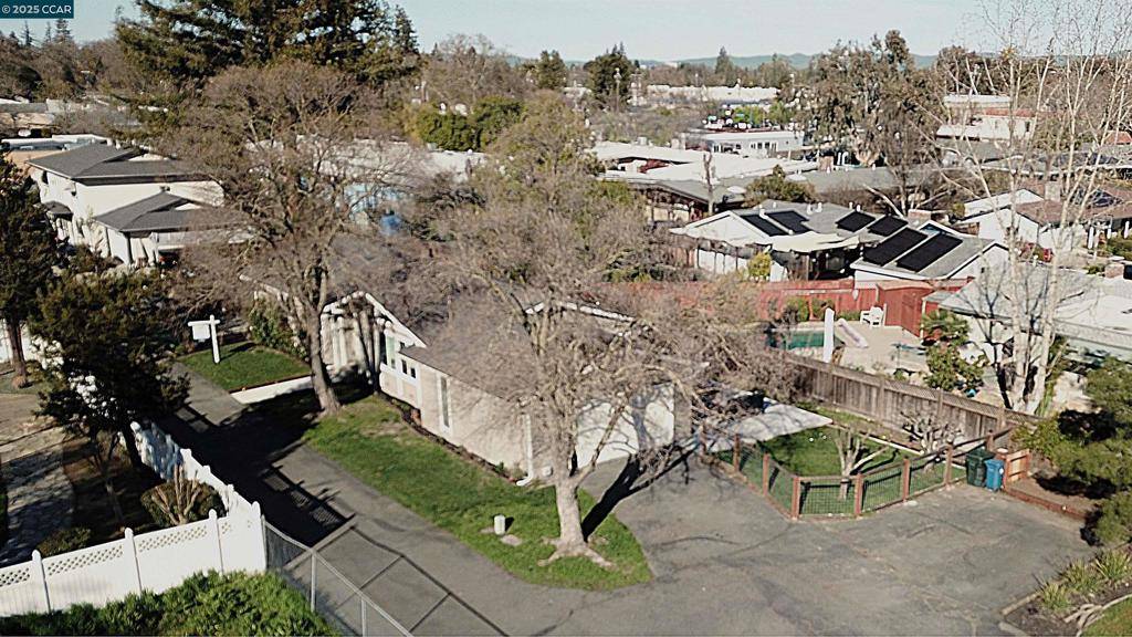 Pleasant Hill, CA 94523,1933 Oak Park Blvd
