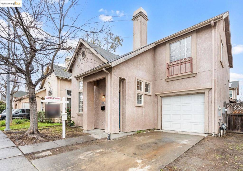 Oakland, CA 94607,958 Village Cir