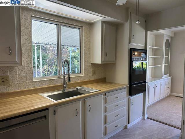 Fremont, CA 94536-9999,711 Old Canyon Rd.