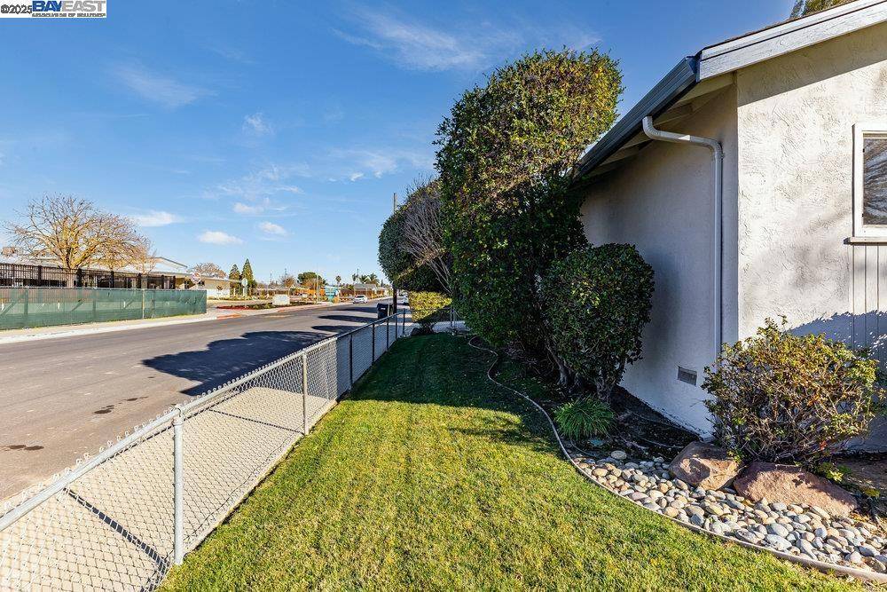 Livermore, CA 94551-2667,376 Albatross Ave