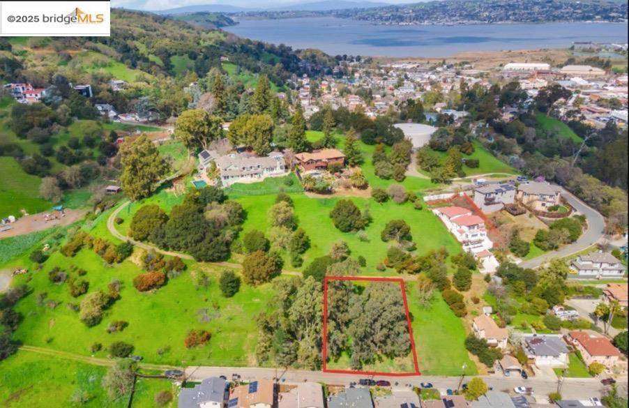 Martinez, CA 94553,0 Warren St