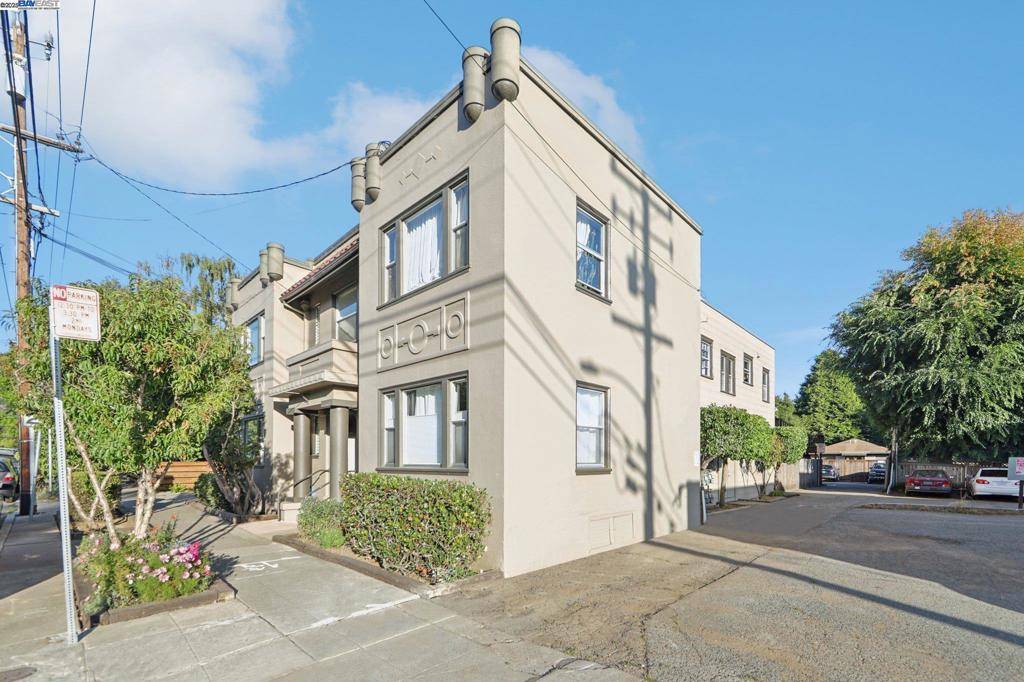 Oakland, CA 94618,6024 Chabot Road