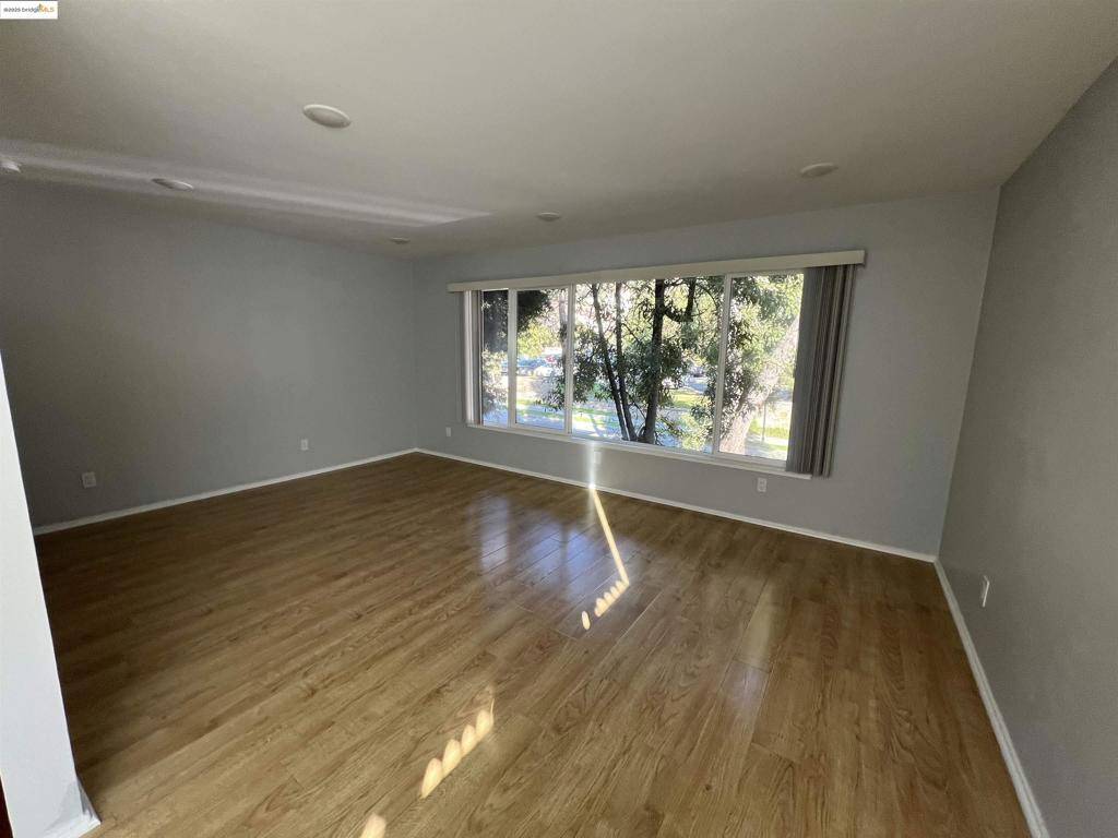 Berkeley, CA 94704,2636 WARRING ST