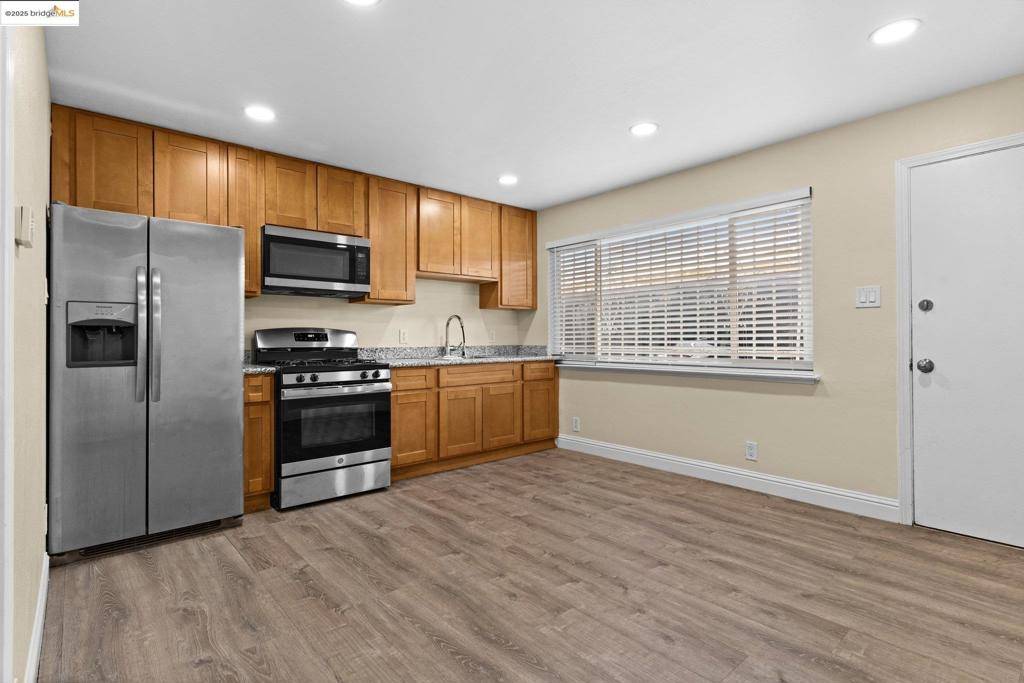 Oakland, CA 94601,1630 35th