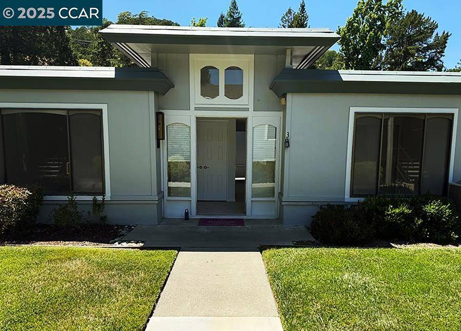 Walnut Creek, CA 94595,1517 Oakmont Dr #3