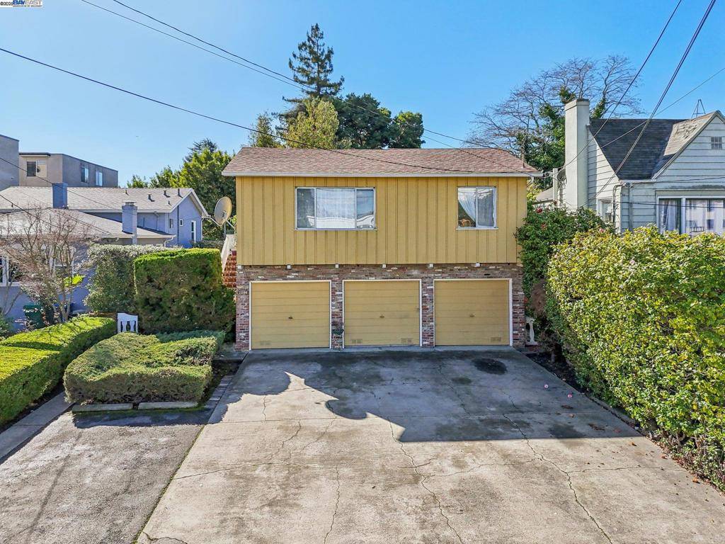 Alameda, CA 94501,2008 Santa Clara Ave