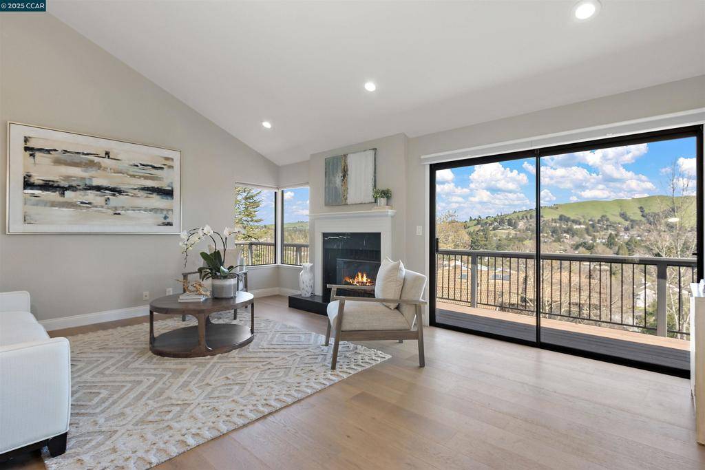 Moraga, CA 94556-1068,118 Merion Terrace