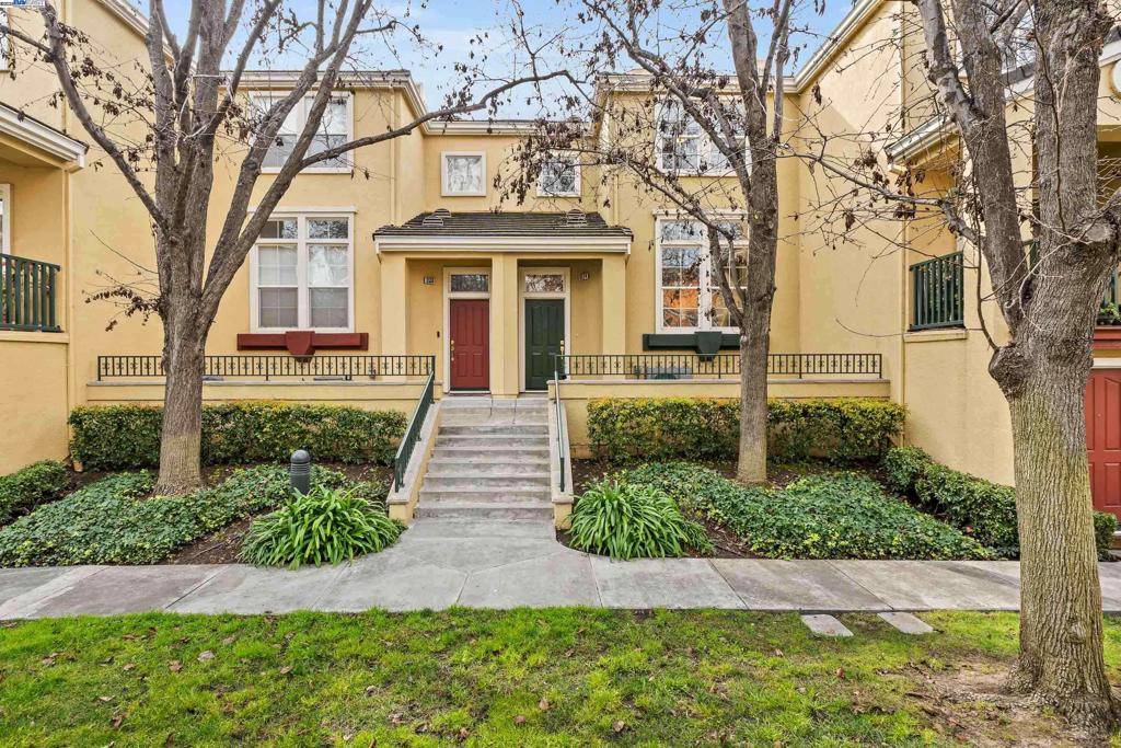 Fremont, CA 94538,3524 Dayton Cmn