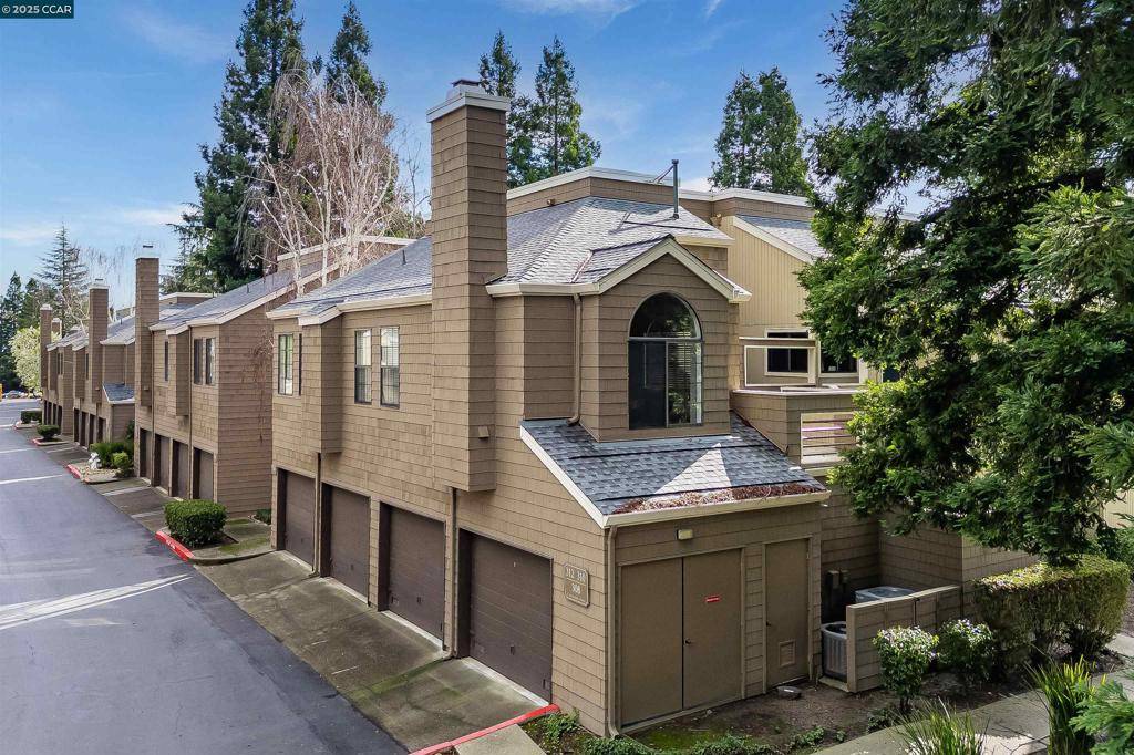 San Ramon, CA 94582,312 S Overlook Dr