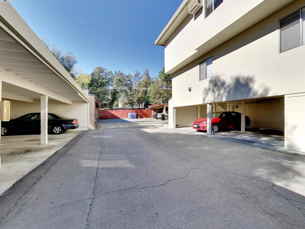 Walnut Creek, CA 94596-4039,1865 Lacassie Ave