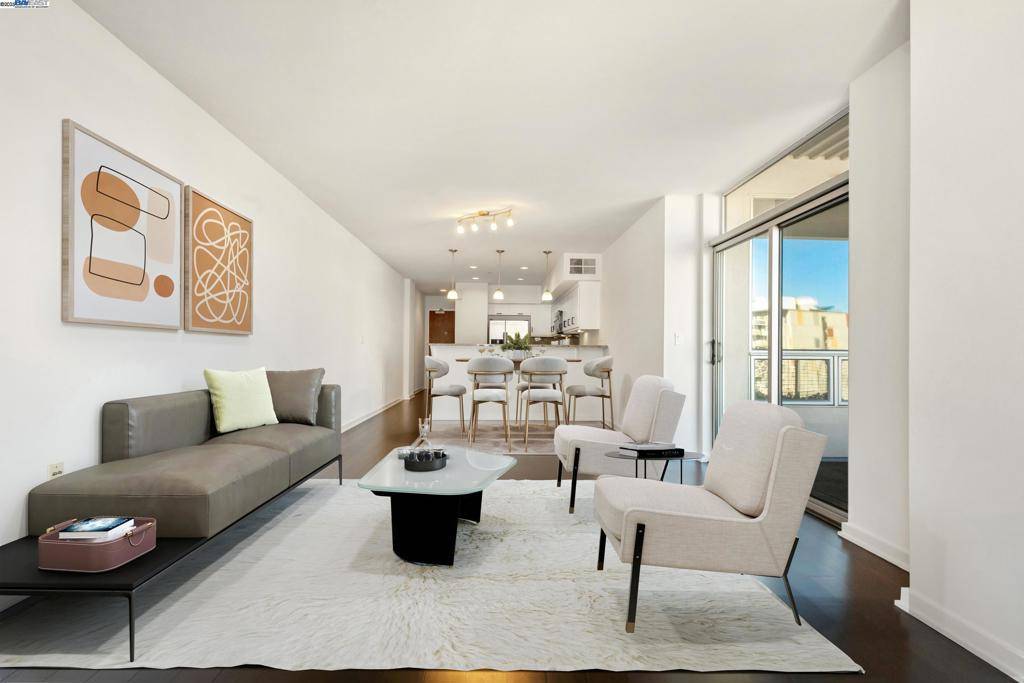 Oakland, CA 94612,630 Thomas L Berkley Way #623