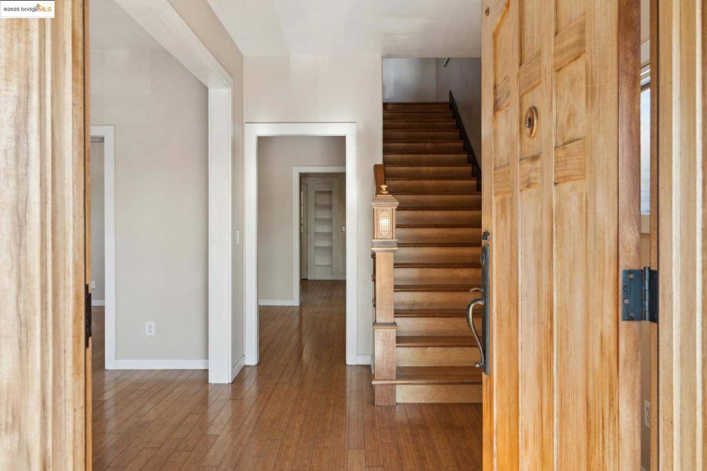 Oakland, CA 94610,1212 E 28Th St