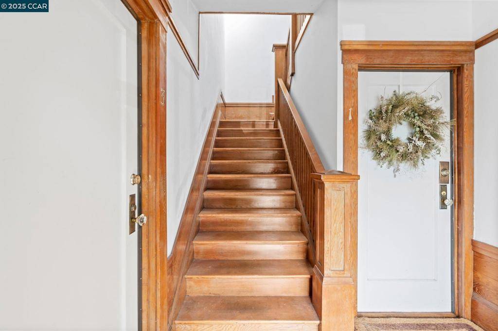 Berkeley, CA 94705,2641 Webster St #2