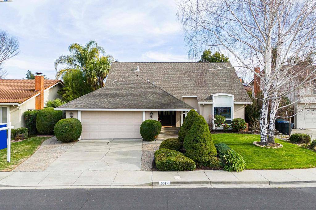 Pleasanton, CA 94566,5574 Corte Sonora