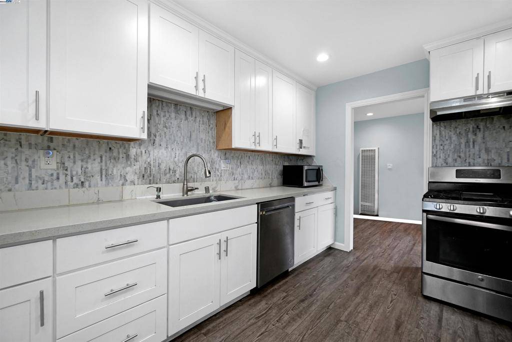 Hayward, CA 94544,26365 Cascade St