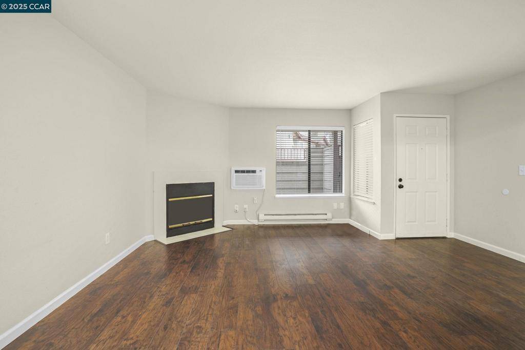 Bay Point, CA 94565,3 Lancaster Cir #109
