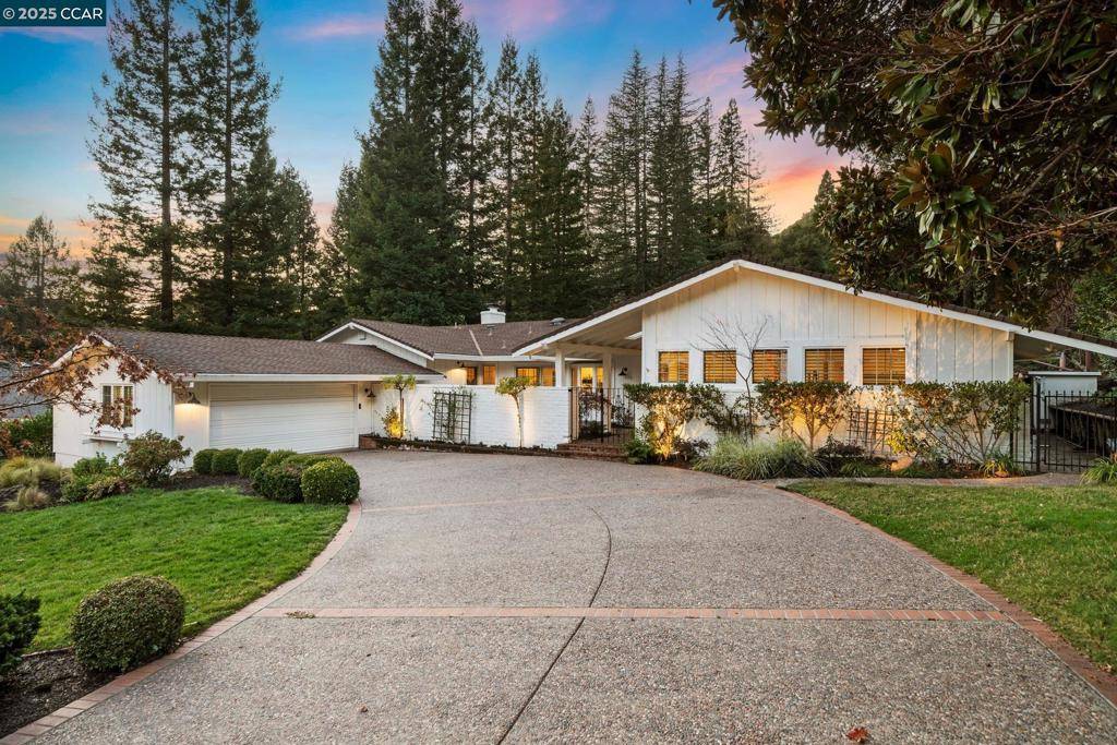 Orinda, CA 94563,135 Amber Valley Dr