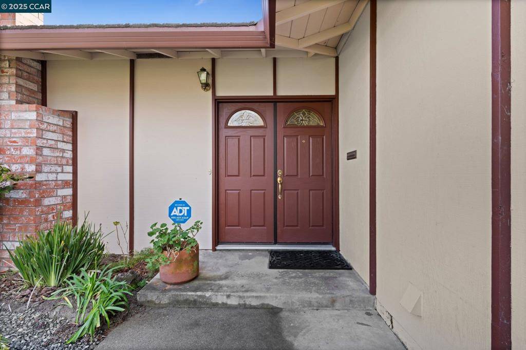 Richmond, CA 94803,4334 Fran Way
