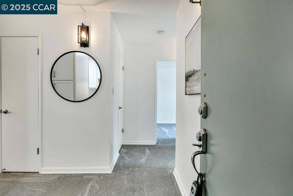 Concord, CA 94518,1036 Oak Grove Rd #130