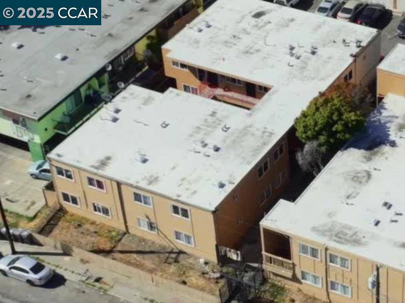 Oakland, CA 94601,3012 E 18th St
