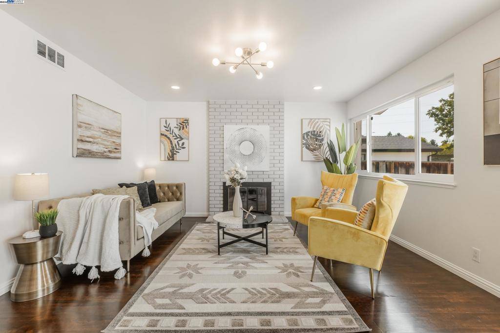 Milpitas, CA 95035,336 Silvertip Ct