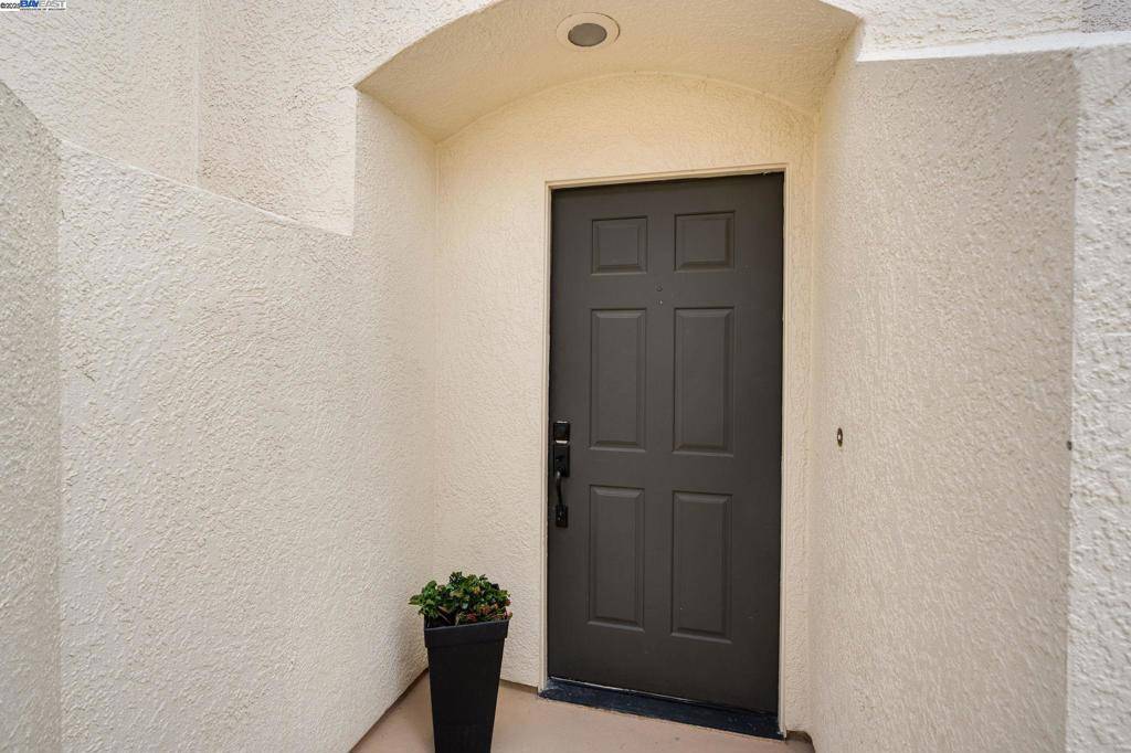 San Ramon, CA 94582,3109 Lakemont Dr #3