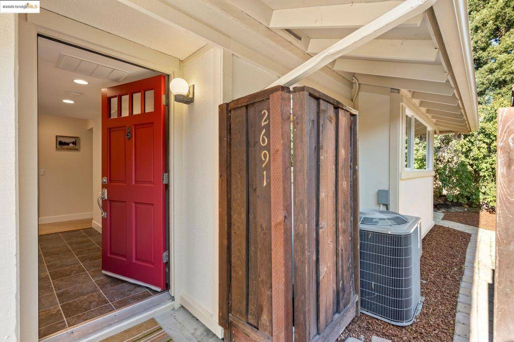 San Ramon, CA 94583,2691 Shadow Mountain Dr
