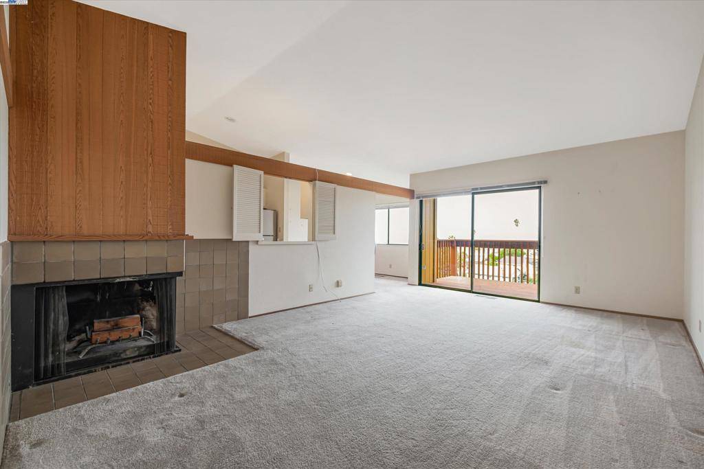 Castro Valley, CA 94546,20111 W Ridge Ct #4