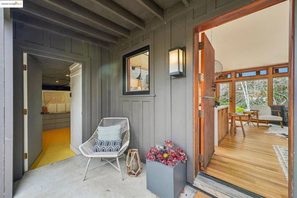 Berkeley, CA 94705,1641 Grand View Dr
