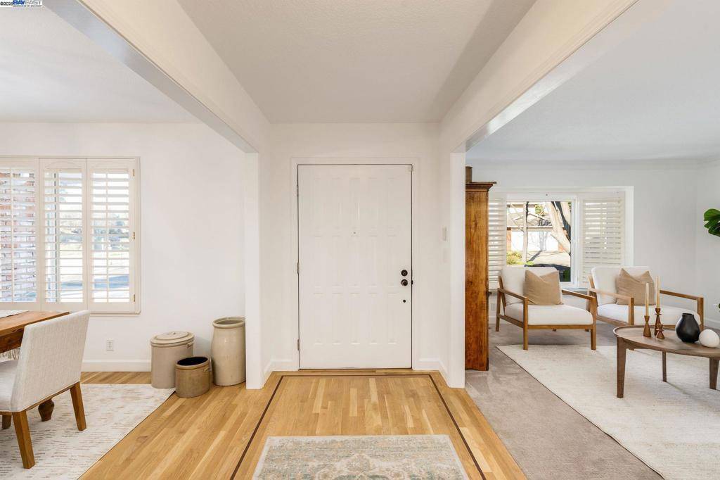 Pleasanton, CA 94588,2951 Martin Ave