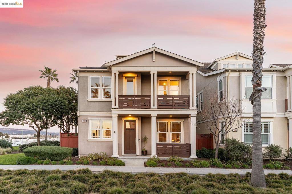 Alameda, CA 94501,2086 Hibbard St
