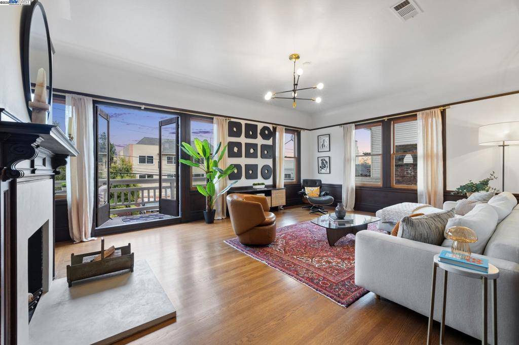 Oakland, CA 94610,337 LENOX AVENUE
