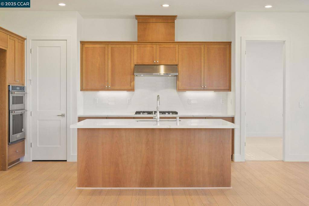 Tracy, CA 95377,2917 Edgewater Lane