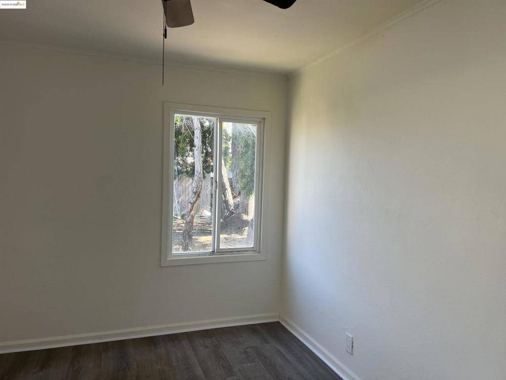 Oakland, CA 94621,920 69Th Ave