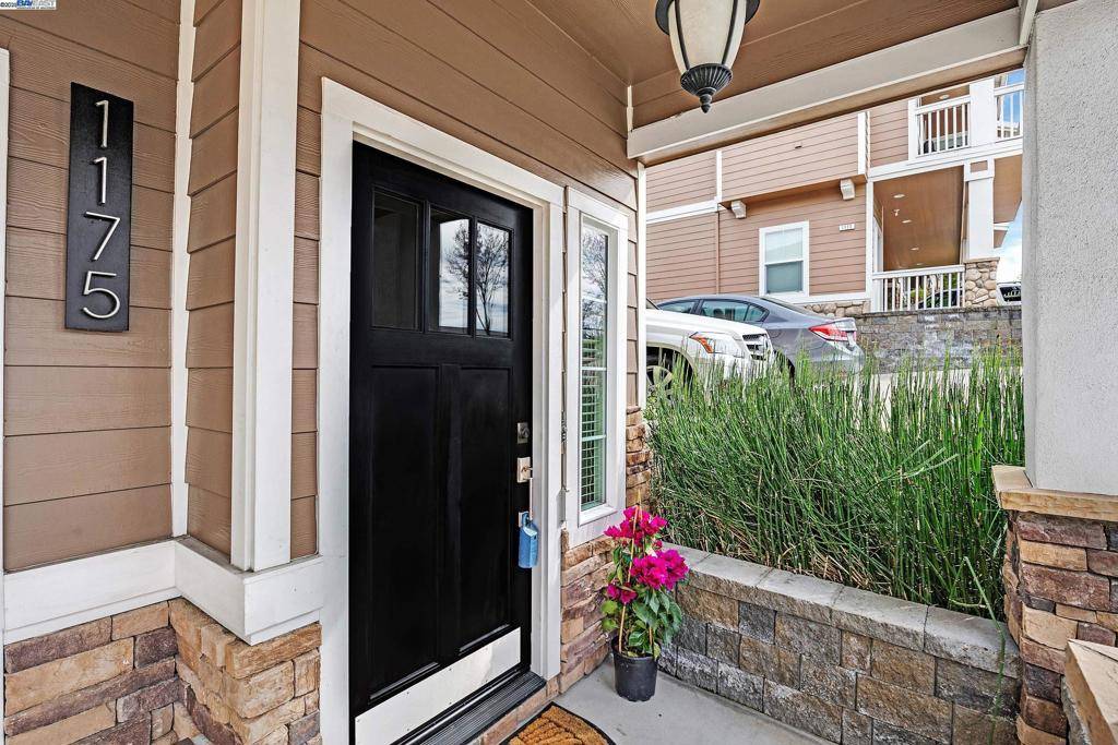 Walnut Creek, CA 94596,1175 Mt. Diablo Blvd.