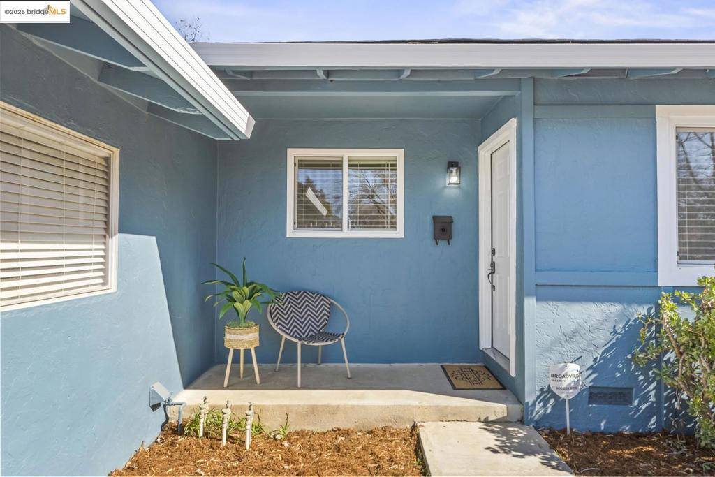 Davis, CA 95618,1800 Manzanita LN