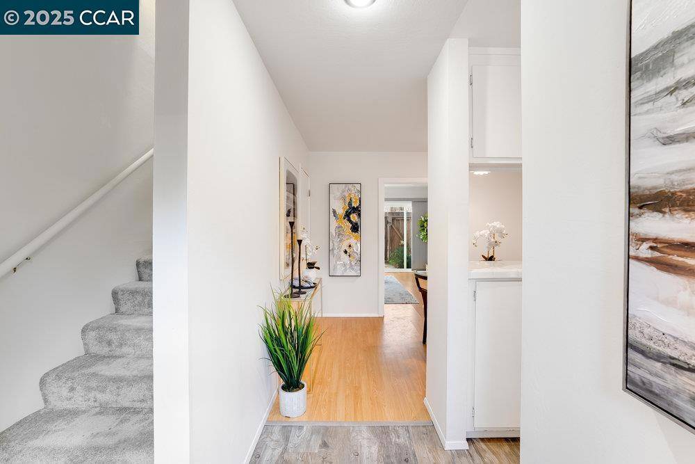 Walnut Creek, CA 94596,1411 Creekside Dr #11